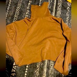Crop sweater